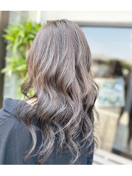 アームズ(Arm's) ミルクティーベージュ