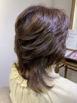 ユーネリー(U-NERY) ミディアムスタイル