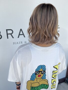 ブランシェ 名鉄小幡駅前店 ミルクティーベージュ【森】