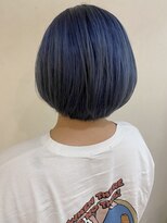 イソラヘアアトリエ(Isola hair atelier) 【Isola】ブルーブラック×ボブ