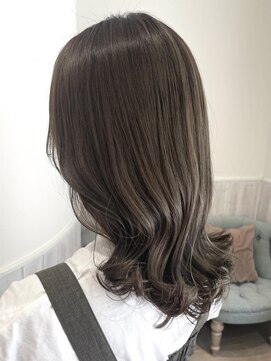 ネオリーブソラ 相模大野店(Neolive sola) カーキベージュ/くびれヘア