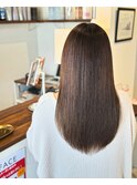 やわらかベージュ×ナチュラルカラー×ストレートロング×艶髪