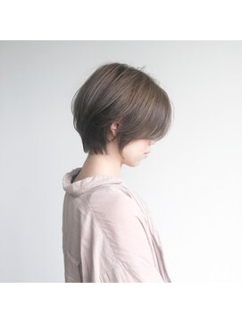 サラジュ 逆瀬川店(SARAJU) ショートボブ
