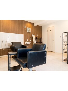 【古市駅徒歩2分】1席のみのプライベートサロン★ベテランスタイリストがマンツーマンで施術致します。