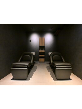 カウンセリング～仕上げまでベテランスタイリストがマンツーマンで担当！