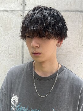 イズ(iss) 波巻きスパイラルパーマ