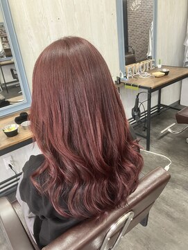 エモート(EMOTE) ボルドーカラー/レイヤーカット