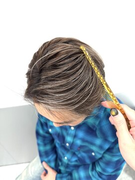 リュストル 町田(LUSTRE) 【ハイライトご来店から1ヶ月半以内】メンテナンスカラーカット