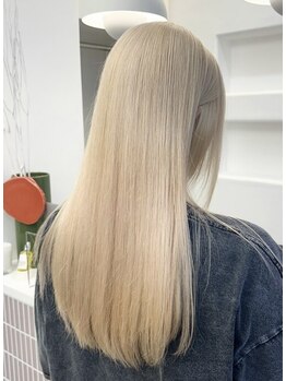 VETRO HAIR SALON 【ベトロ　ヘアサロン】【10月中旬 NEW OPEN（予定）】の写真/都内有名店レベルの透明感を市川で！ダメージレスなケアブリーチで作る最旬ハイトーンで圧倒的な垢抜け髪♪