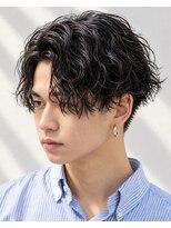 エクラート メン 仙台(ECLART men.)&nbsp;濡れ感ウェーブパーマ｜色気のある大人のメンズマッシュスタイル