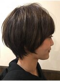 ショートボブ