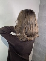 アンダーバーホワイト(_white)&nbsp;【ブリーチあり】ホワイトベージュカラー◎