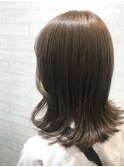ベージュカラーロブ