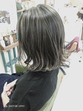 シュシュ ルノン(chou-chou lu non) ハイライトグレージュカラー