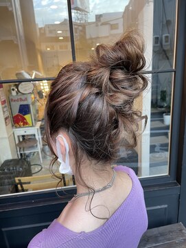 ヘッズ(HEADZ) お団子ヘア♪