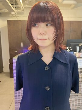 アクアオモテサンドウ(ACQUA omotesando) △ブリーチなし暖色系カラー韓国風チェリーレッドウルフカット