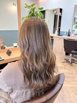 シオン(sion) 柔らかベージュ/ニュアンス/20代/30代/40代/50代