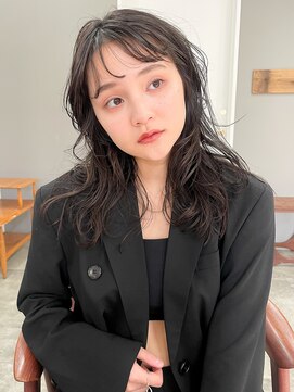 ユイル(Uil) 小顔前髪顔周りレイヤー×グレージュカラー デザインカラー