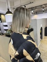 メリー オオサカ(Merly Osaka)&nbsp;大人気のコントラストバレイヤージュ_white beige_