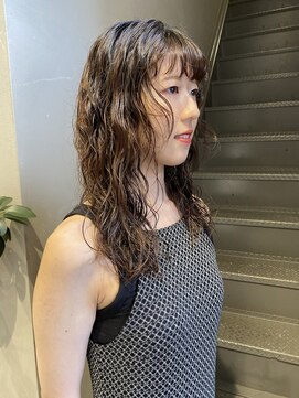 フェンヘアーアイス 中目黒(Fen.hair ici) うるツヤヘルシースタイルくせ毛風カール前髪うる艶髪モテ髪