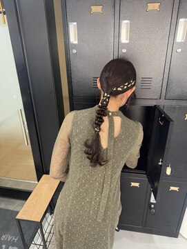 ウタシロイロ(uta shiroiro) タイトヘアセット