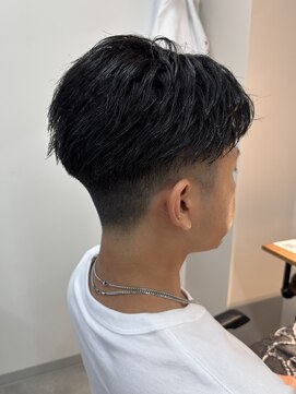 シーフ 千葉(Cyf) 刈り上げショート/ツーブロック/ビジネス/短髪/千葉駅/保立