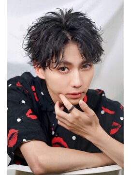 アイトーキョー 渋谷(AI TOKYO) ツイストフェザーショート