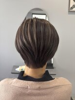 ルルフェ(Rurfe)&nbsp;ハイライトショートヘア