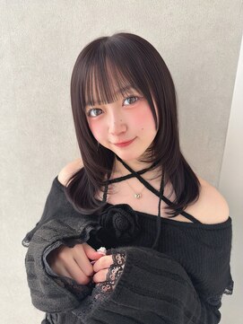 カシュカシュ 表参道(cache cache) ミディアムレイヤーラベンダーカラーアイドル前髪顔周り