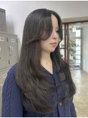 センター分け ロングハイレイヤー ダークアッシュブラウン