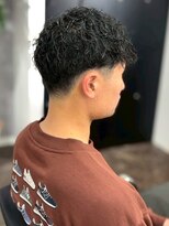 ホーミーズ 横須賀中央店(homies)&nbsp;スパイラルパーマ 束感パーマ ツーブロック 短髪 20代