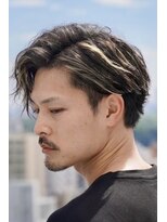 トラスト ザ バーバー 東京駅日本橋店(TRUST the Barber) センターパート/ツイストスパイラル/メッシュ