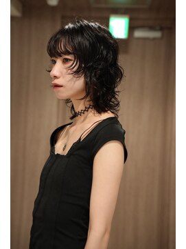 ウーズ ハラジュク(Ooze.HARAJUKU) ハッシュカットグレージュデザインカラーツートーンカラー原宿