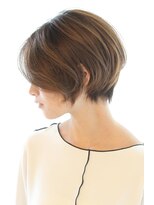 レウナ 外苑前(Reuna)&nbsp;【３０代・４０代・５０代】毛流れが綺麗なナチュラルショート