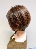 【BLANCO北堀江】ハイライトで白髪を馴染ませる奥行きショート