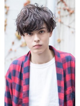 ケアリー 武蔵小杉(Carelly) メンズアップバング×束感ショートマッシュ