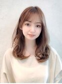 大人可愛いアンニュイウェーブペールベージュ透明感20代30代40代