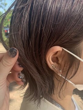 ラヴェストバイフレイスウェル(LOVEST by frace well) 前下がりボブ/外ハネ/内巻き