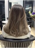 ミルクティーベージュダブルカラーインナーカラーハイライト