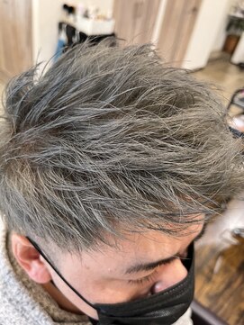 ヘアーサロン アモル(HAIR SALON Amor) シルバーカラー