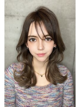 リークフー(Ree cu fuu) くびれヘア シアグレージュ ミルクティーベージュ