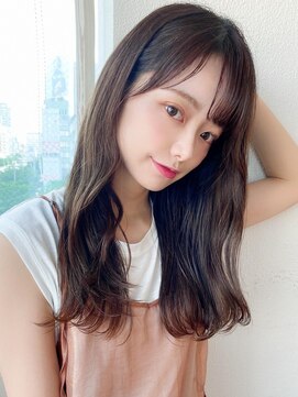 ラルユー 金山(LallYou) 20代に人気！顔周りの後れ毛がかわいいシャギーレイヤーロング