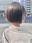 20代30代透明感暗髪アッシュブルーグレージュ丸みボブ