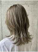 白髪ぼかしハイライト。大人のふんわりくびれレイヤー