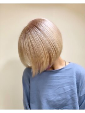 カリーナ(CARINA) ミルクティーカラー/ハイトーンカラー