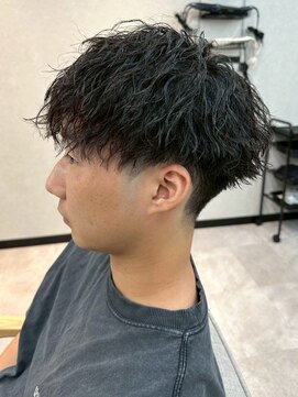 スターズレイ 本川越(STARS ray) スパイラルパーマ 刈り上げ マッシュ メンズパーマ 黒髪 20代