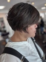 サロン ド 榮(Salon de 榮) 前下がりアシメボブスタイル