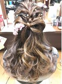 リボンハーフアップ