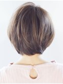 柔らかさを引き出すミルクティーショート/ザシーバイアフロート