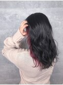 インナーカラー_チェリーレッド_ほつれウェーブ_大人セミディ